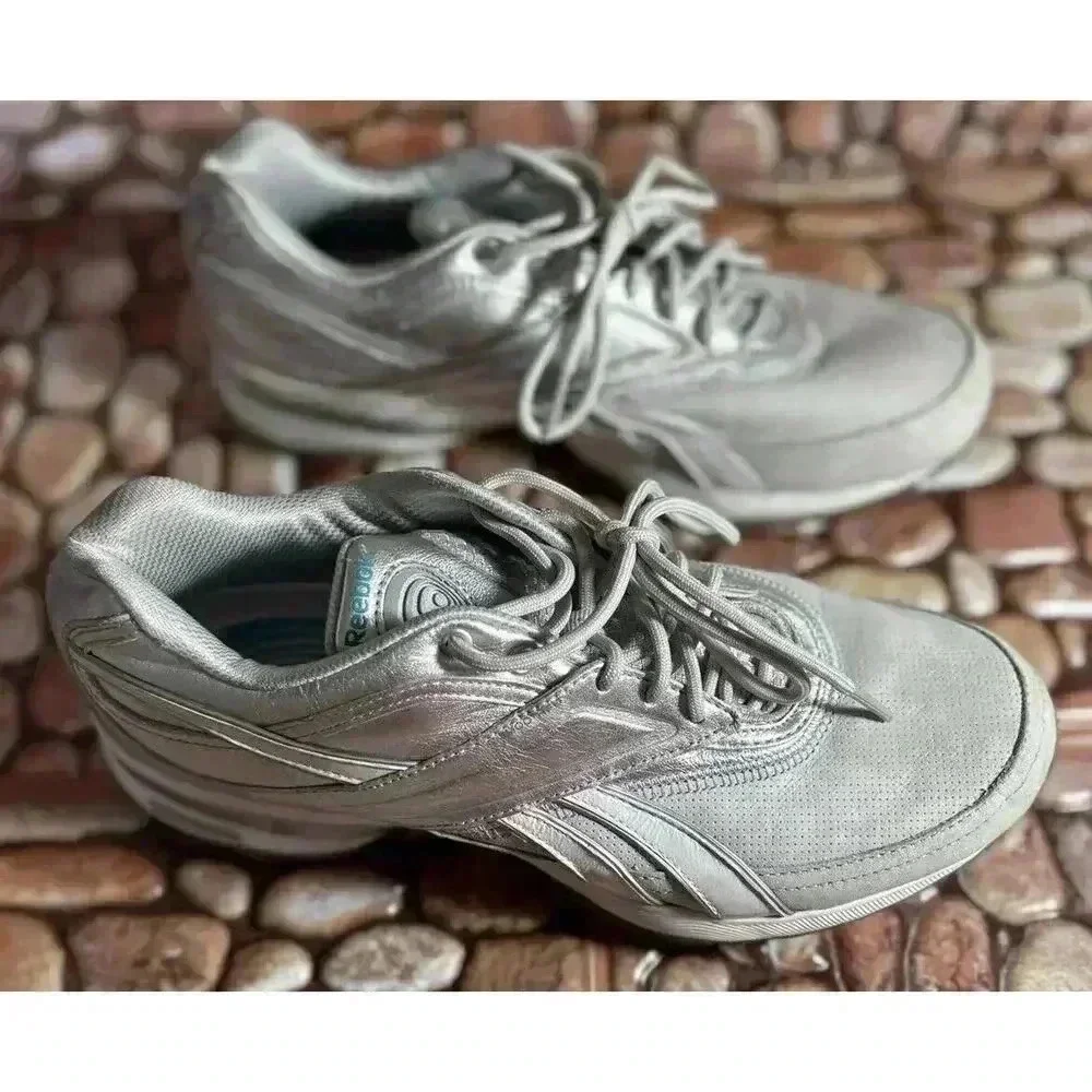 Reebok Easytone 10 Gray Silver Women’s Athletic Sneakers - Picture 2 of 16